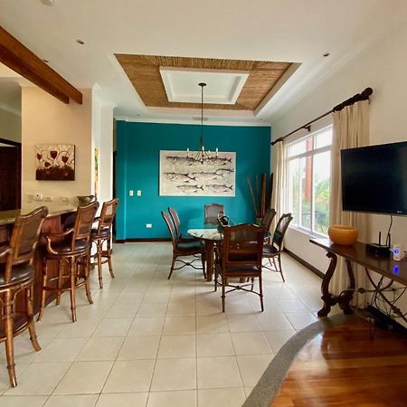 Palm Coast Luxury Rentals Esterillos Este Eksteriør bilde