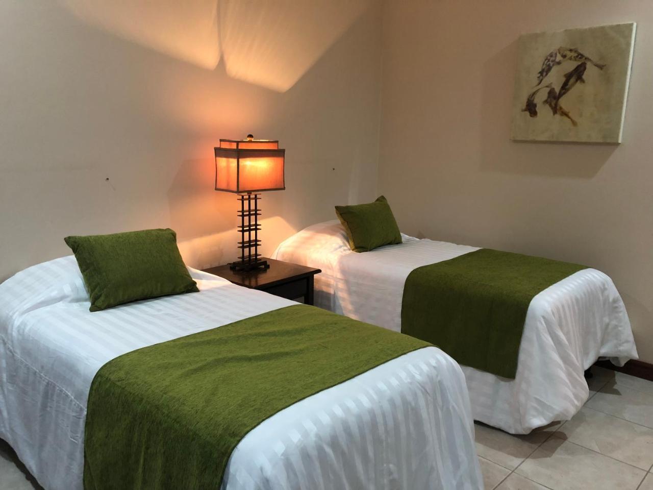 Palm Coast Luxury Rentals Esterillos Este Eksteriør bilde