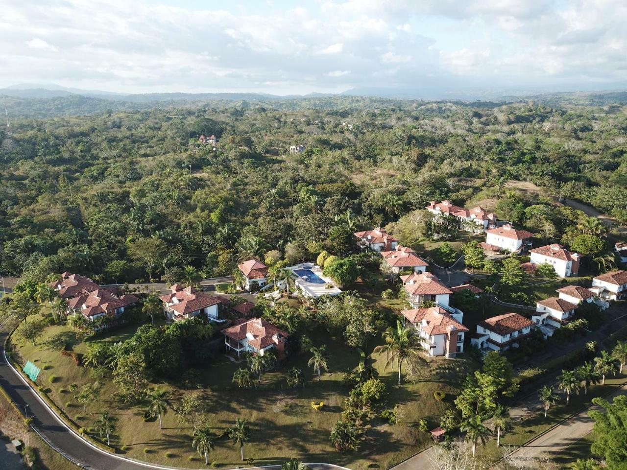 Palm Coast Luxury Rentals Esterillos Este Eksteriør bilde